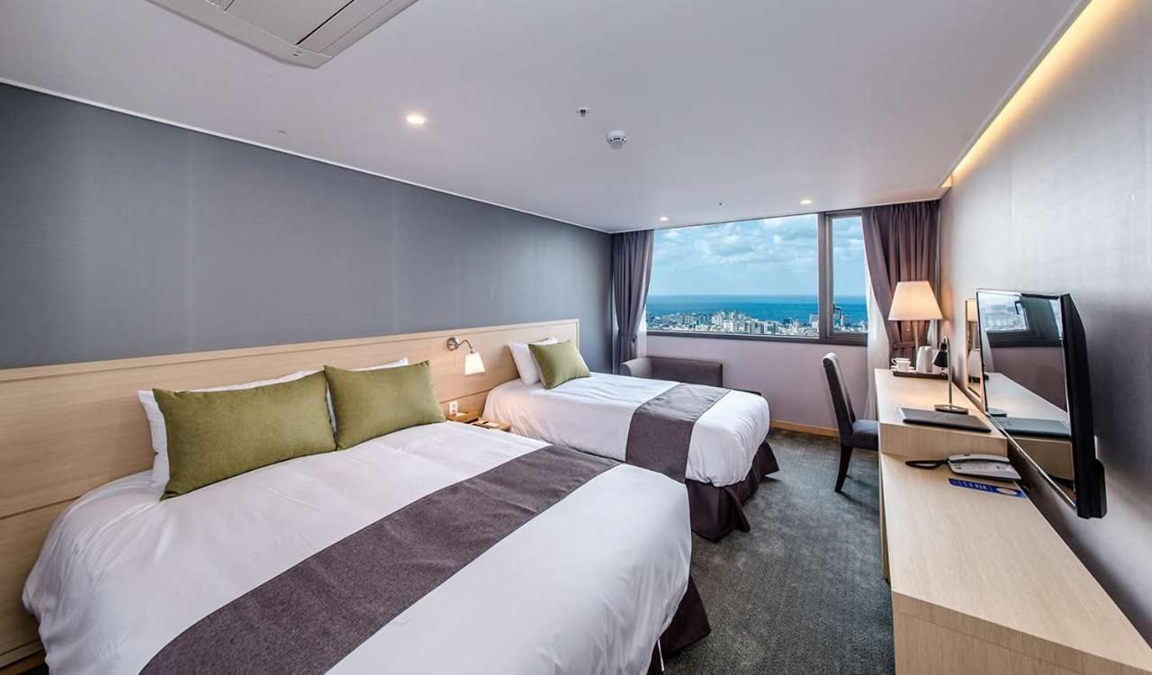 Hotel Shalom Чеджудо Экстерьер фото